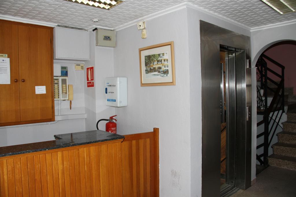 Hostal Mengual Гандія Номер фото